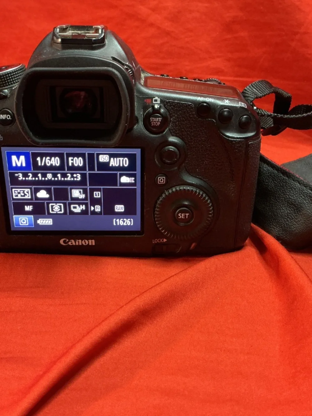 Canon EOS 5D Mark III Digital SLR Camera